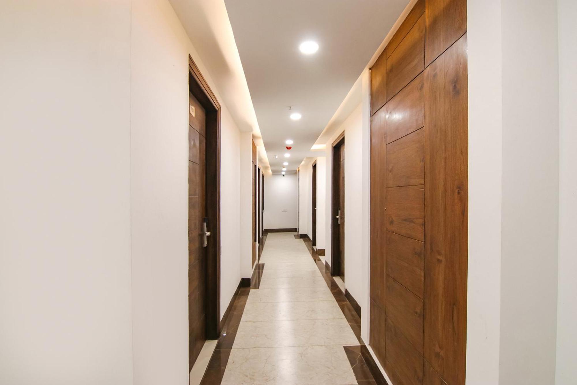 Fabhotel Prism Grand Zirakpur エクステリア 写真